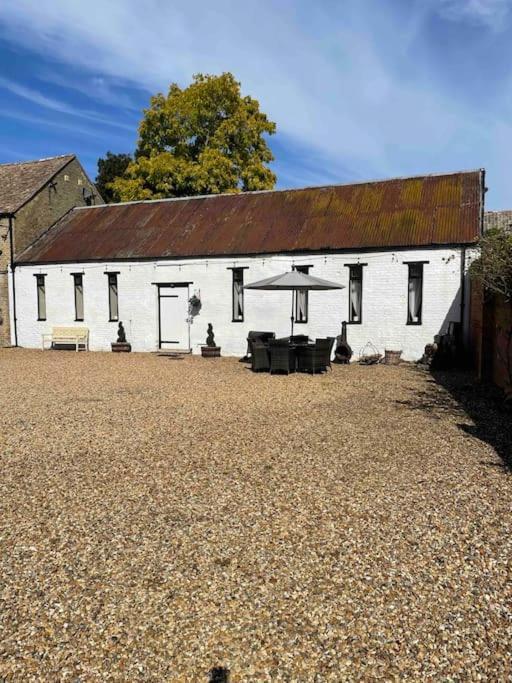 The Old Hay Barn - Games Room, Gym, Sleeps 8 Godmanchester Extérieur photo