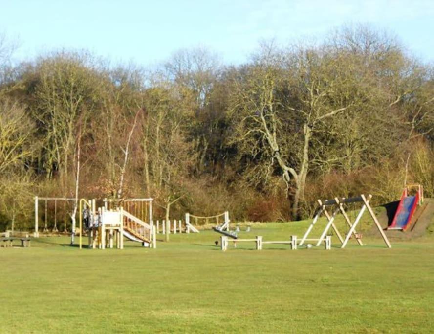 The Old Hay Barn - Games Room, Gym, Sleeps 8 Godmanchester Extérieur photo
